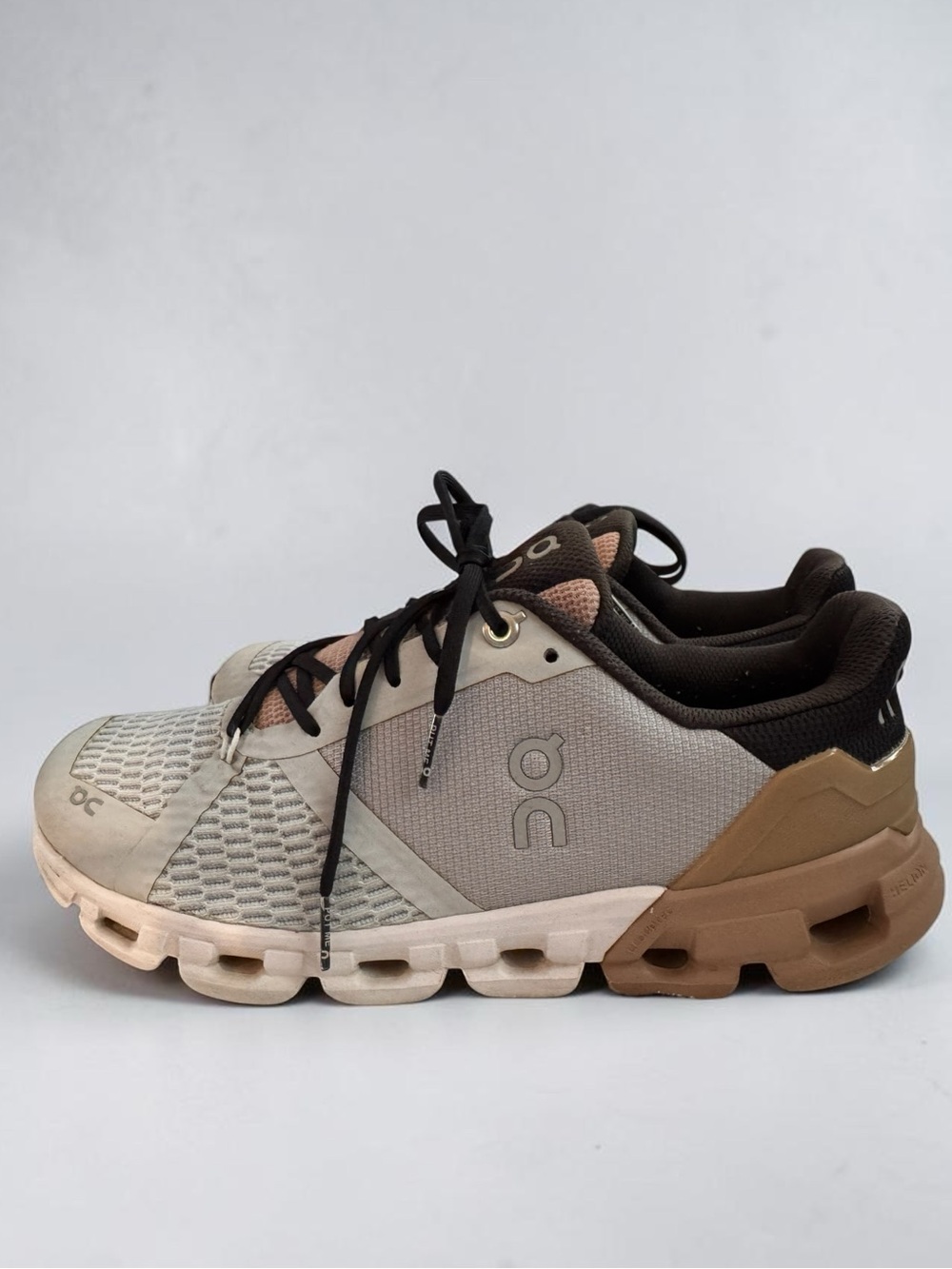 On Cloudflyer 3 Running Shoes Glacier Rosebrown Women’s Size 9 AS103 - Picture 3 of 8